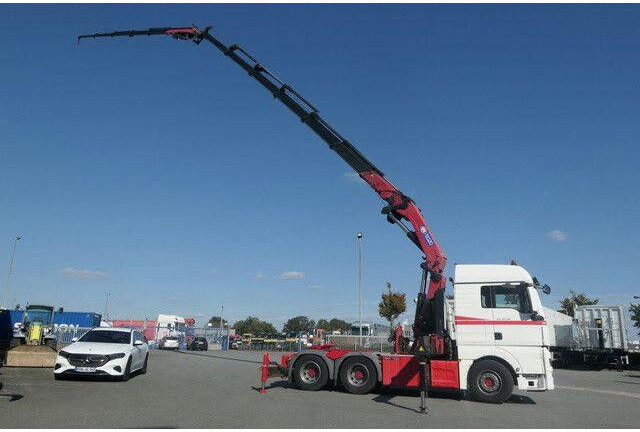 MAN 28.500 TGX 6X2-2 BLS, Kran HMF 5020-K6, Funk,23m - Sattelzugmaschine: das Bild 2 MAN 28.500 TGX 6X2-2 BLS, Kran HMF 5020-K6, Funk,23m - Sattelzugmaschine: das Bild 2