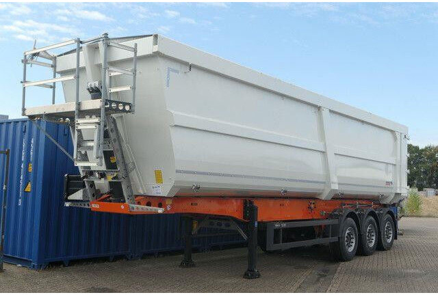 Schmitz Cargobull SCB S3D, 57m³, Stahl, Luft-Lift, Schrottmulde - Kipper Auflieger: das Bild 2 Schmitz Cargobull SCB S3D, 57m³, Stahl, Luft-Lift, Schrottmulde - Kipper Auflieger: das Bild 2