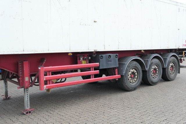 Stas SA336K, Alu, 50m³, Alu-Chassis, Luft-Lift - Kipper Auflieger: das Bild 3 Stas SA336K, Alu, 50m³, Alu-Chassis, Luft-Lift - Kipper Auflieger: das Bild 3