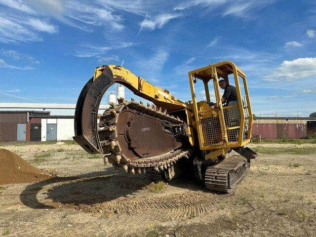 VERMEER T555DT, Grabenfräse, Tilteinrichtung, Förderband - Grabenbagger/ Grabenfräse: das Bild 2 VERMEER T555DT, Grabenfräse, Tilteinrichtung, Förderband - Grabenbagger/ Grabenfräse: das Bild 2