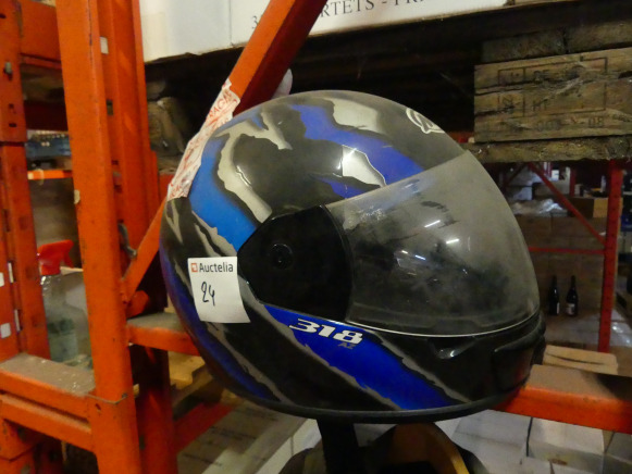 2 Casques et veste moto - Werkzeug/ Gerät: das Bild 3 2 Casques et veste moto - Werkzeug/ Gerät: das Bild 3