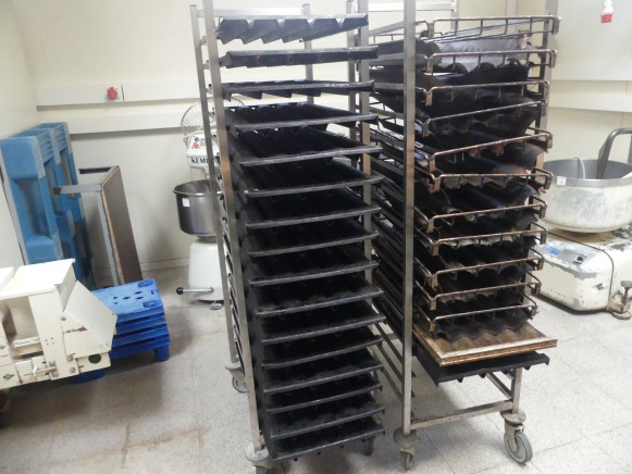 2 Chariots de four avec platine à baguettes - Bäckereimaschine: das Bild 3 2 Chariots de four avec platine à baguettes - Bäckereimaschine: das Bild 3