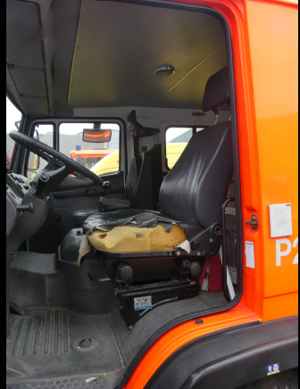 Camion de pompier Mercedes-Benz 1124F (1996-31.393 km) - Feuerwehrfahrzeug: das Bild 5 Camion de pompier Mercedes-Benz 1124F (1996-31.393 km) - Feuerwehrfahrzeug: das Bild 5