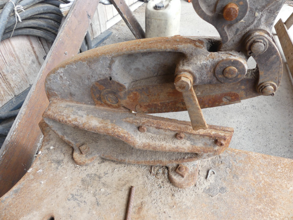 Cisaille manuelle - Metallbearbeitungsmaschine: das Bild 3 Cisaille manuelle - Metallbearbeitungsmaschine: das Bild 3