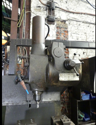 Fraiseuse universelle CNC 3 axes Abene - Fräsmaschine: das Bild 2 Fraiseuse universelle CNC 3 axes Abene - Fräsmaschine: das Bild 2