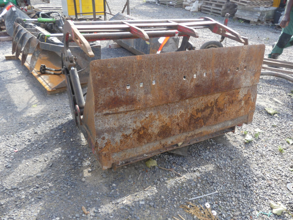 Godet crocodile - Schaufel für Baumaschine: das Bild 2 Godet crocodile - Schaufel für Baumaschine: das Bild 2