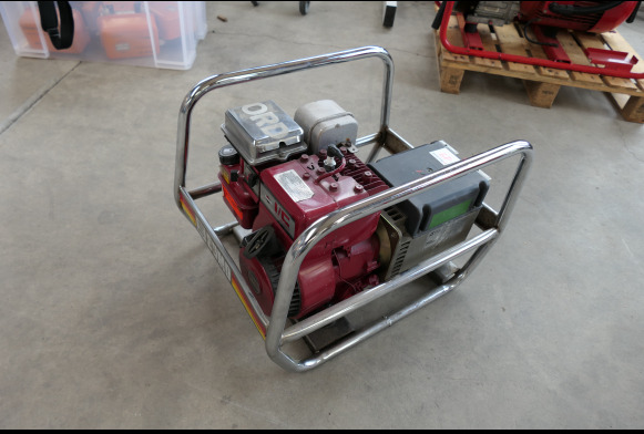 Groupe électrogène Sdmo LSA 32 L9 - Stromgenerator: das Bild 4 Groupe électrogène Sdmo LSA 32 L9 - Stromgenerator: das Bild 4