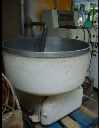 Pétrin DIOSNA. D100 - Bäckereimaschine: das Bild 3 Pétrin DIOSNA. D100 - Bäckereimaschine: das Bild 3