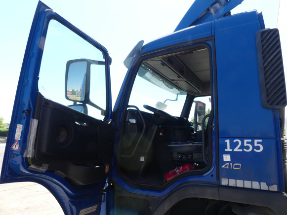 REF:1255 - Camion Fourgon Volvo FMFH E5 (2011-904.667 km) - Koffer LKW: das Bild 5 REF:1255 - Camion Fourgon Volvo FMFH E5 (2011-904.667 km) - Koffer LKW: das Bild 5