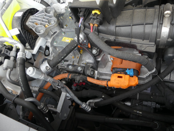 PKW REF:2360 - Véhicule électrique (accidenté) Renault Kangoo Van E-Tech Electric PU (2023-13.744 km): das Bild 16