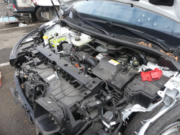 PKW REF:2360 - Véhicule électrique (accidenté) Renault Kangoo Van E-Tech Electric PU (2023-13.744 km): das Bild 15