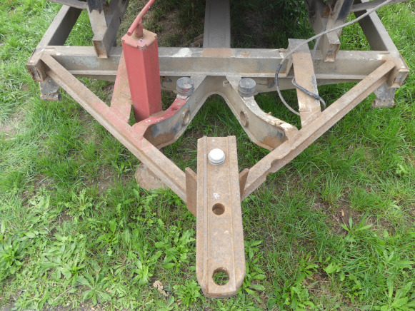 Remorque agricole 1 essieu marque et modèle inconnu - Pritschenanhänger/ Plattformanhänger: das Bild 1 Remorque agricole 1 essieu marque et modèle inconnu - Pritschenanhänger/ Plattformanhänger: das Bild 1
