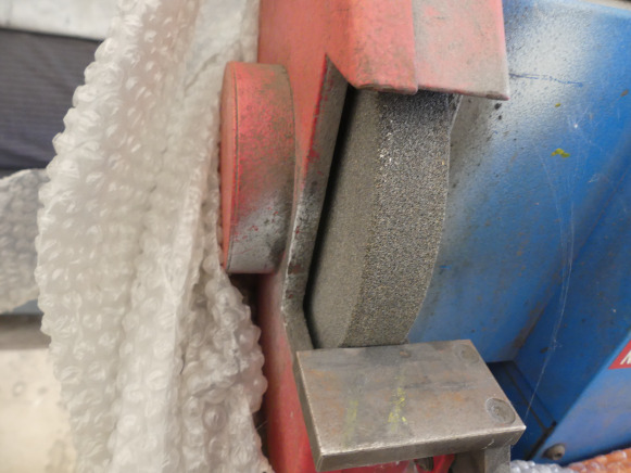 Touret à meuler double tête Aceti Machinne 108 - Metallbearbeitungsmaschine: das Bild 4 Touret à meuler double tête Aceti Machinne 108 - Metallbearbeitungsmaschine: das Bild 4