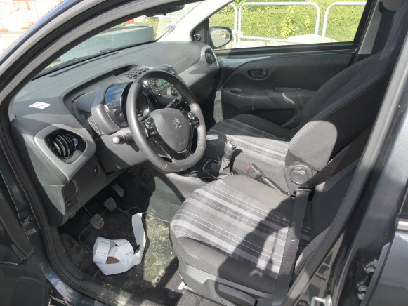 Voiture (1.735km) Peugeot 108 Style 5 portes(Vin:VF3PSCFBDJR245289) - PKW: das Bild 5 Voiture (1.735km) Peugeot 108 Style 5 portes(Vin:VF3PSCFBDJR245289) - PKW: das Bild 5