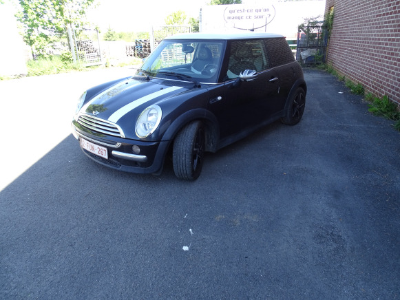 Voiture Mini ONE D AUSTIN Seven - PKW: das Bild 3 Voiture Mini ONE D AUSTIN Seven - PKW: das Bild 3