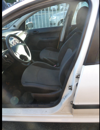 Voiture Peugeot 206 (2006-87.764 km) - PKW: das Bild 5 Voiture Peugeot 206 (2006-87.764 km) - PKW: das Bild 5
