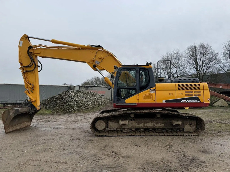 Doosan DX255LC-5 2015 10800 hr STRAIGHT FROM WORK ! DUTCH MACHINE ! - Kettenbagger: das Bild 1 Doosan DX255LC-5 2015 10800 hr STRAIGHT FROM WORK ! DUTCH MACHINE ! - Kettenbagger: das Bild 1