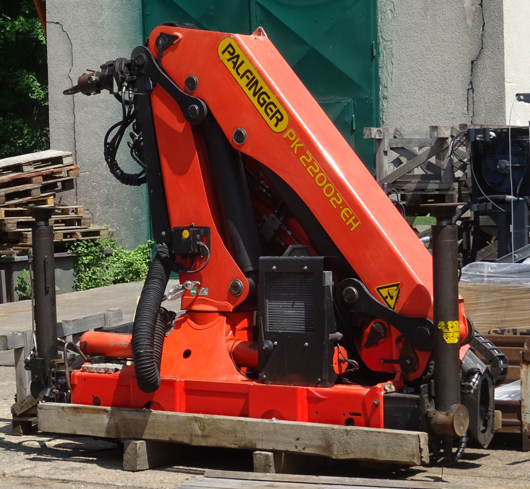 PALFINGER PK 22002-EH D crane - remote control, extra functions, Ladekran, Kran, - Ladekran: das Bild 3 PALFINGER PK 22002-EH D crane - remote control, extra functions, Ladekran, Kran, - Ladekran: das Bild 3