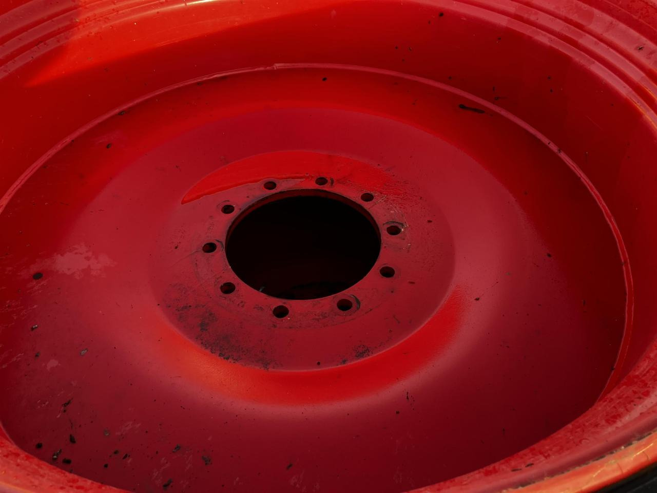 Alliance 520/85R46 VF - Reifen für Landmaschine: das Bild 4 Alliance 520/85R46 VF - Reifen für Landmaschine: das Bild 4