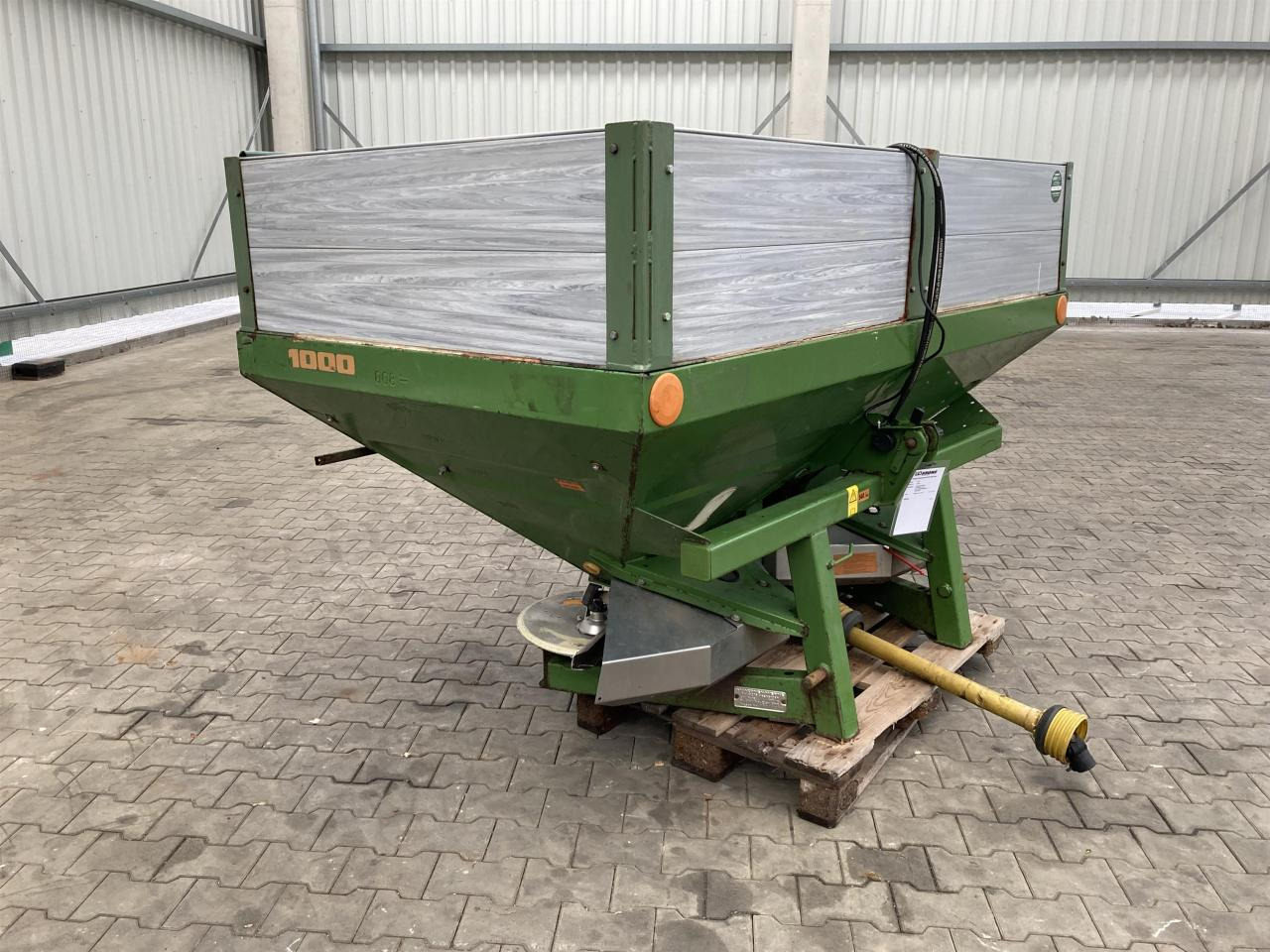 Amazone ZA-M 1000 Comp. - Düngerstreuer: das Bild 2 Amazone ZA-M 1000 Comp. - Düngerstreuer: das Bild 2