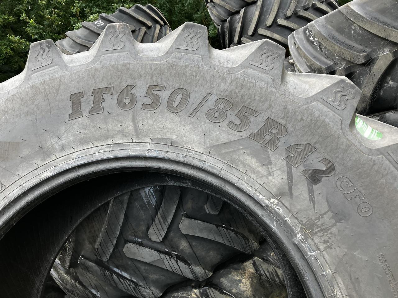 BKT 650/85R42 IF - Reifen für Landmaschine: das Bild 5 BKT 650/85R42 IF - Reifen für Landmaschine: das Bild 5