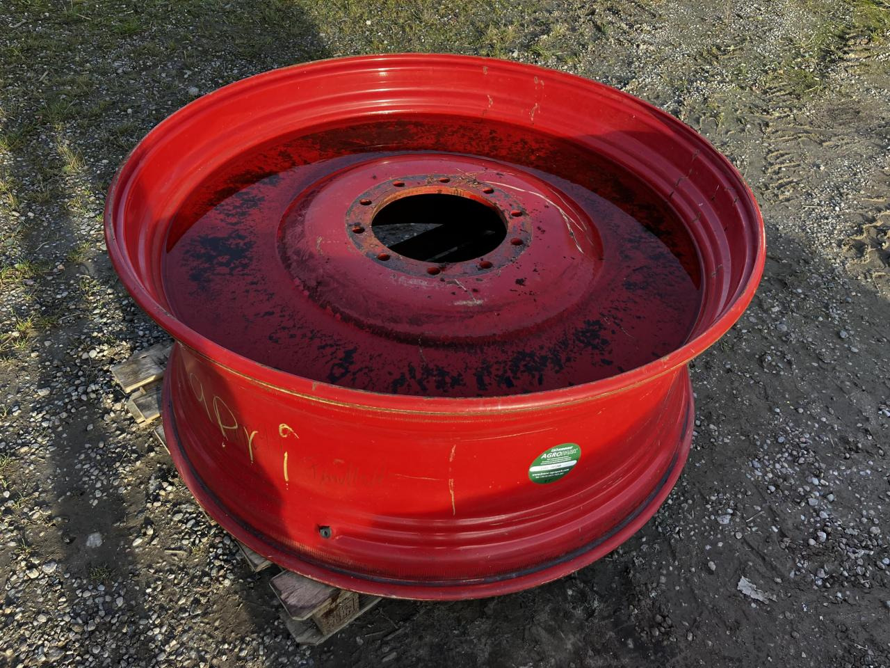 Fendt 18x46 - Reifen für Landmaschine: das Bild 1 Fendt 18x46 - Reifen für Landmaschine: das Bild 1