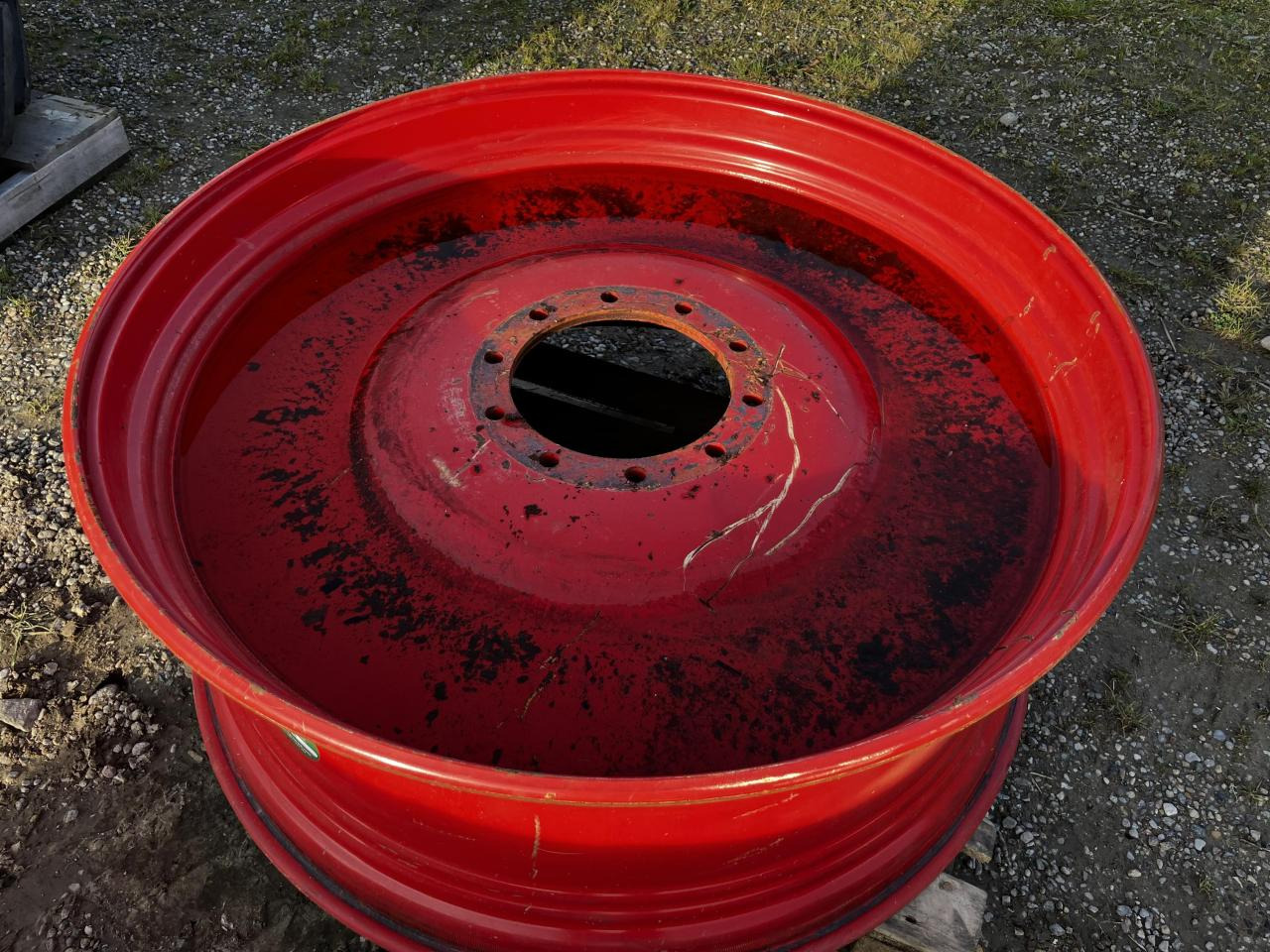 Fendt 18x46 - Reifen für Landmaschine: das Bild 2 Fendt 18x46 - Reifen für Landmaschine: das Bild 2