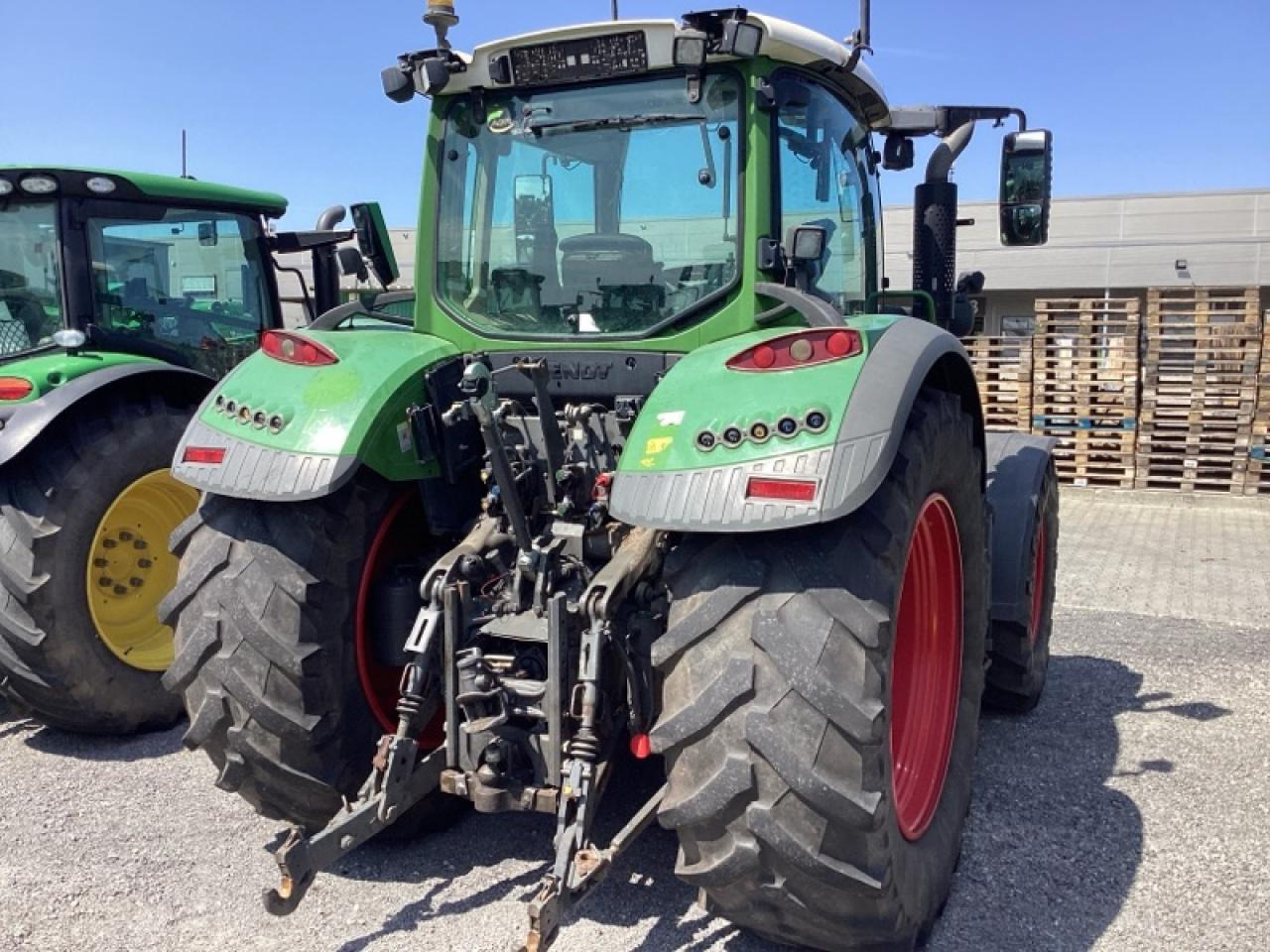 Fendt 720 Vario Profi Plus - Traktor: das Bild 3 Fendt 720 Vario Profi Plus - Traktor: das Bild 3