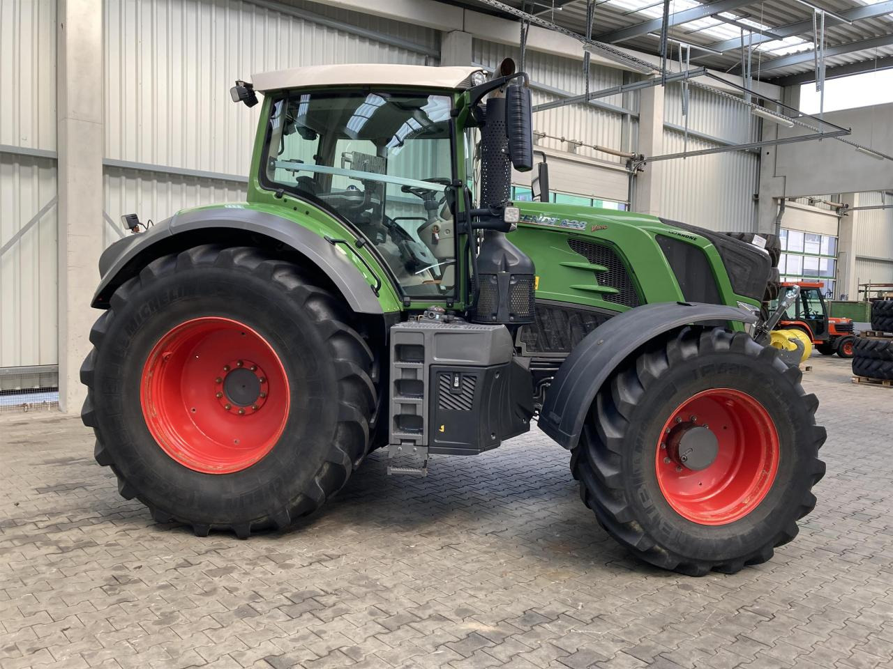 Fendt 828 Profi Plus - Traktor: das Bild 3 Fendt 828 Profi Plus - Traktor: das Bild 3