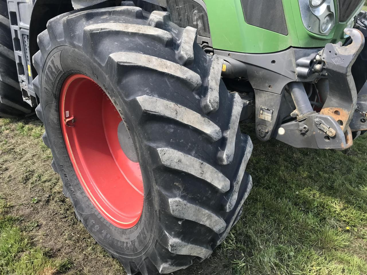 Traktor Fendt 828 Vario: das Bild 14