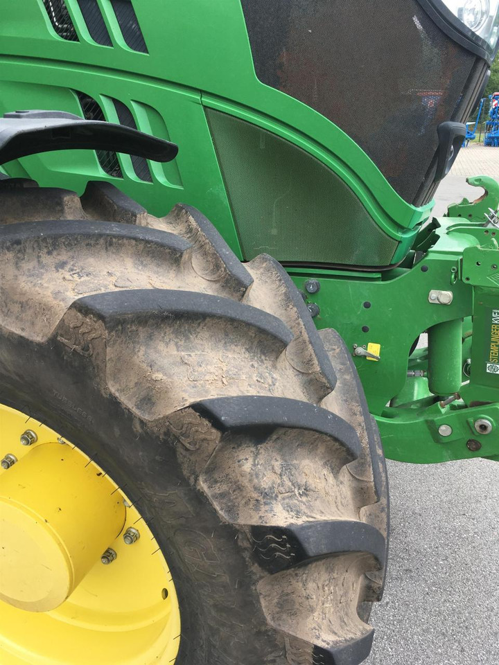 John Deere 6140R - Traktor: das Bild 4 John Deere 6140R - Traktor: das Bild 4
