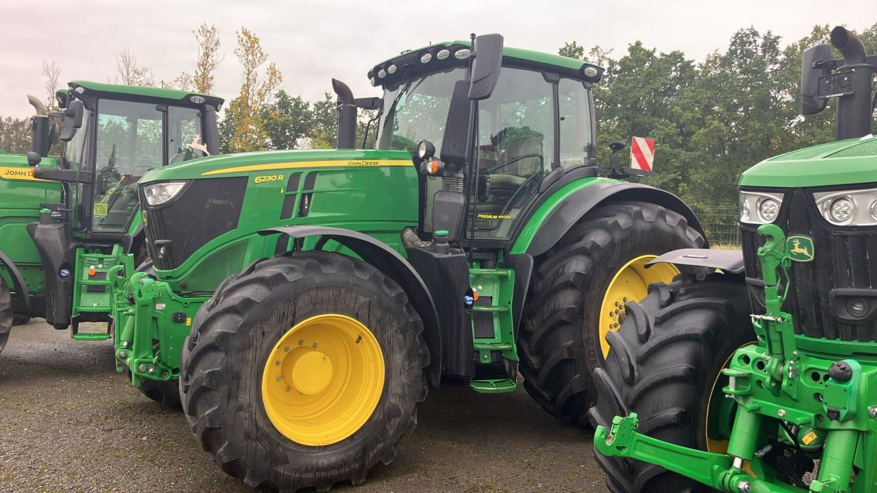 John Deere 6230R - Traktor: das Bild 1 John Deere 6230R - Traktor: das Bild 1