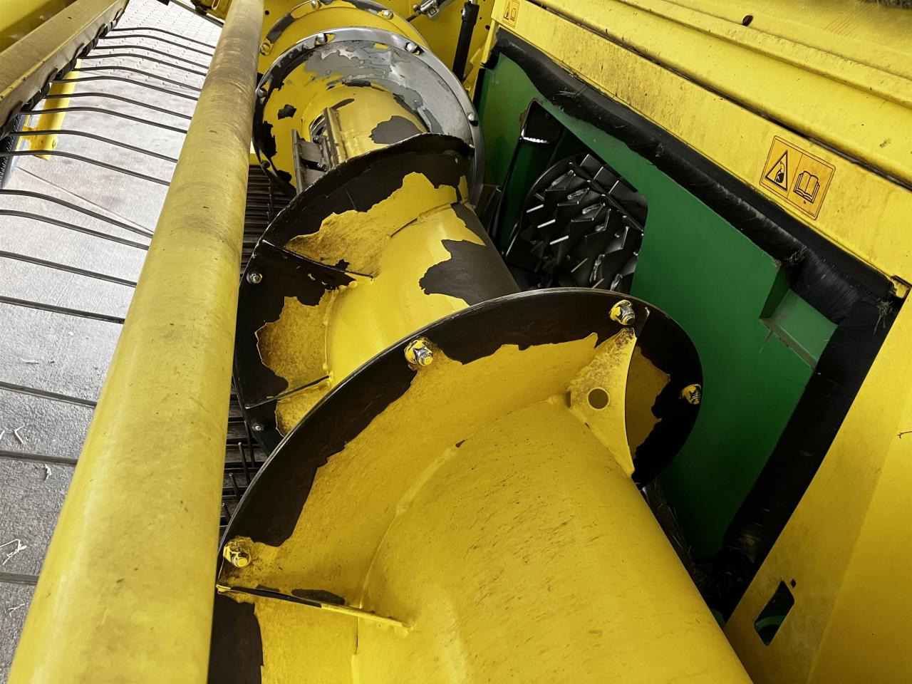 John Deere 639 - Ernteforsatz für Häcksler: das Bild 4 John Deere 639 - Ernteforsatz für Häcksler: das Bild 4