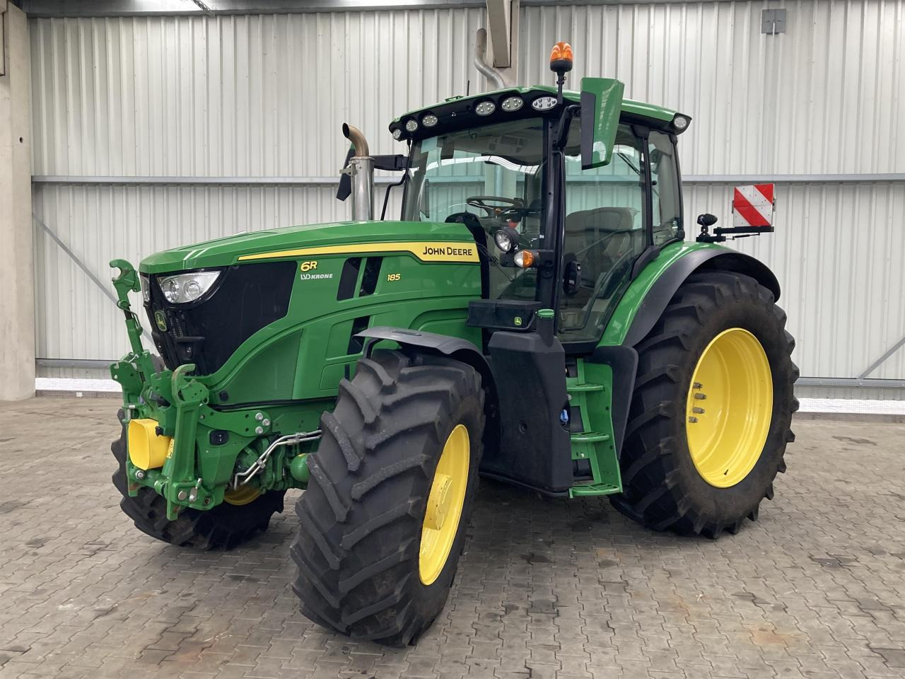John Deere 6R 185 - Traktor: das Bild 1 John Deere 6R 185 - Traktor: das Bild 1