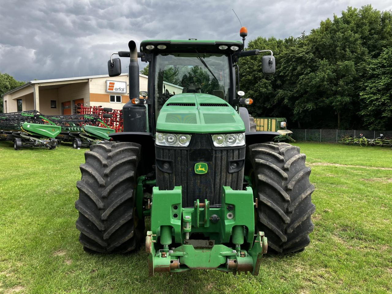 John Deere 8285R - Traktor: das Bild 3 John Deere 8285R - Traktor: das Bild 3