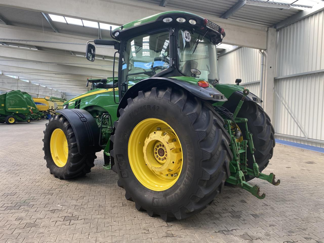 Traktor John Deere 8360R: das Bild 6