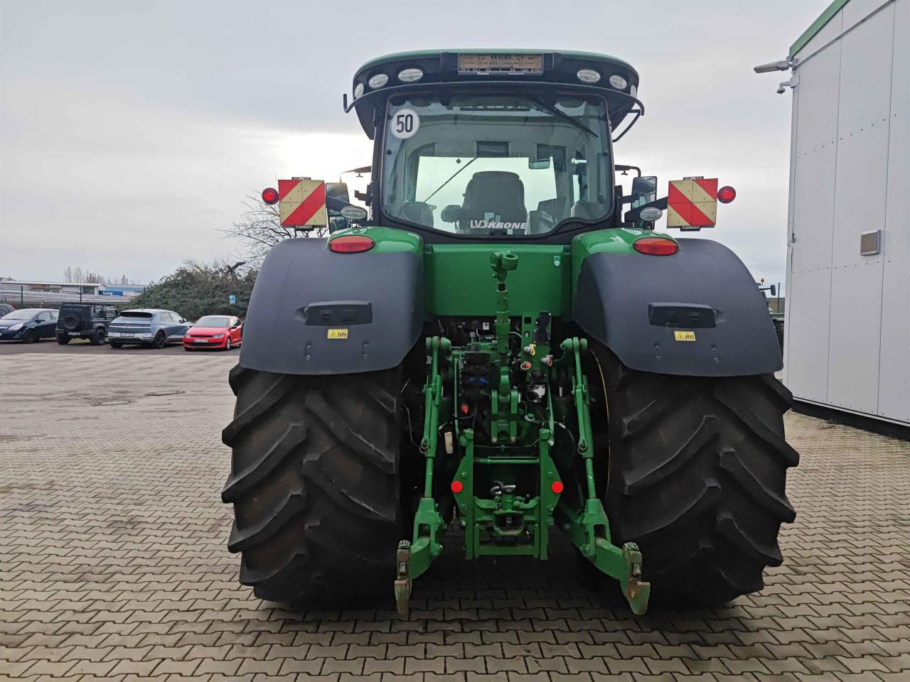 John Deere 8370R - Traktor: das Bild 4 John Deere 8370R - Traktor: das Bild 4