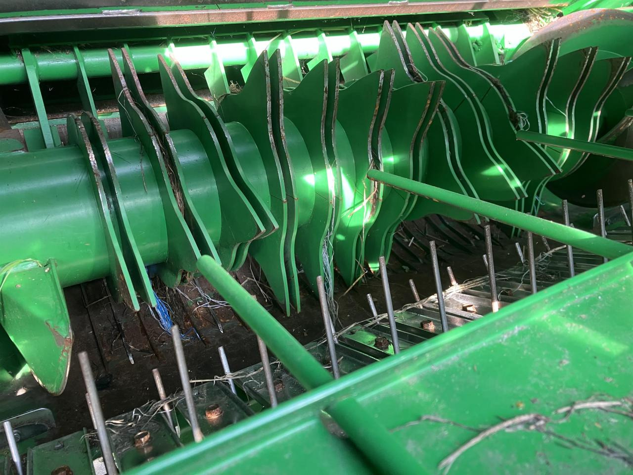 John Deere V461R - Rundballenpresse: das Bild 4 John Deere V461R - Rundballenpresse: das Bild 4