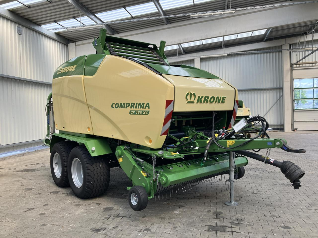 Krone CF 155 XC Comprima - Rundballenpresse: das Bild 1 Krone CF 155 XC Comprima - Rundballenpresse: das Bild 1