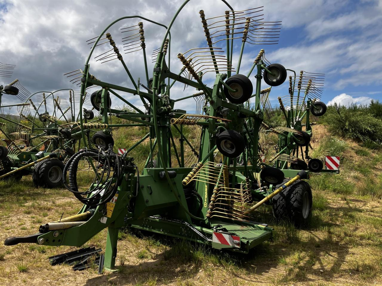 Krone Swadro 1400 Plus - Heuwender/ Wenderechen: das Bild 3 Krone Swadro 1400 Plus - Heuwender/ Wenderechen: das Bild 3