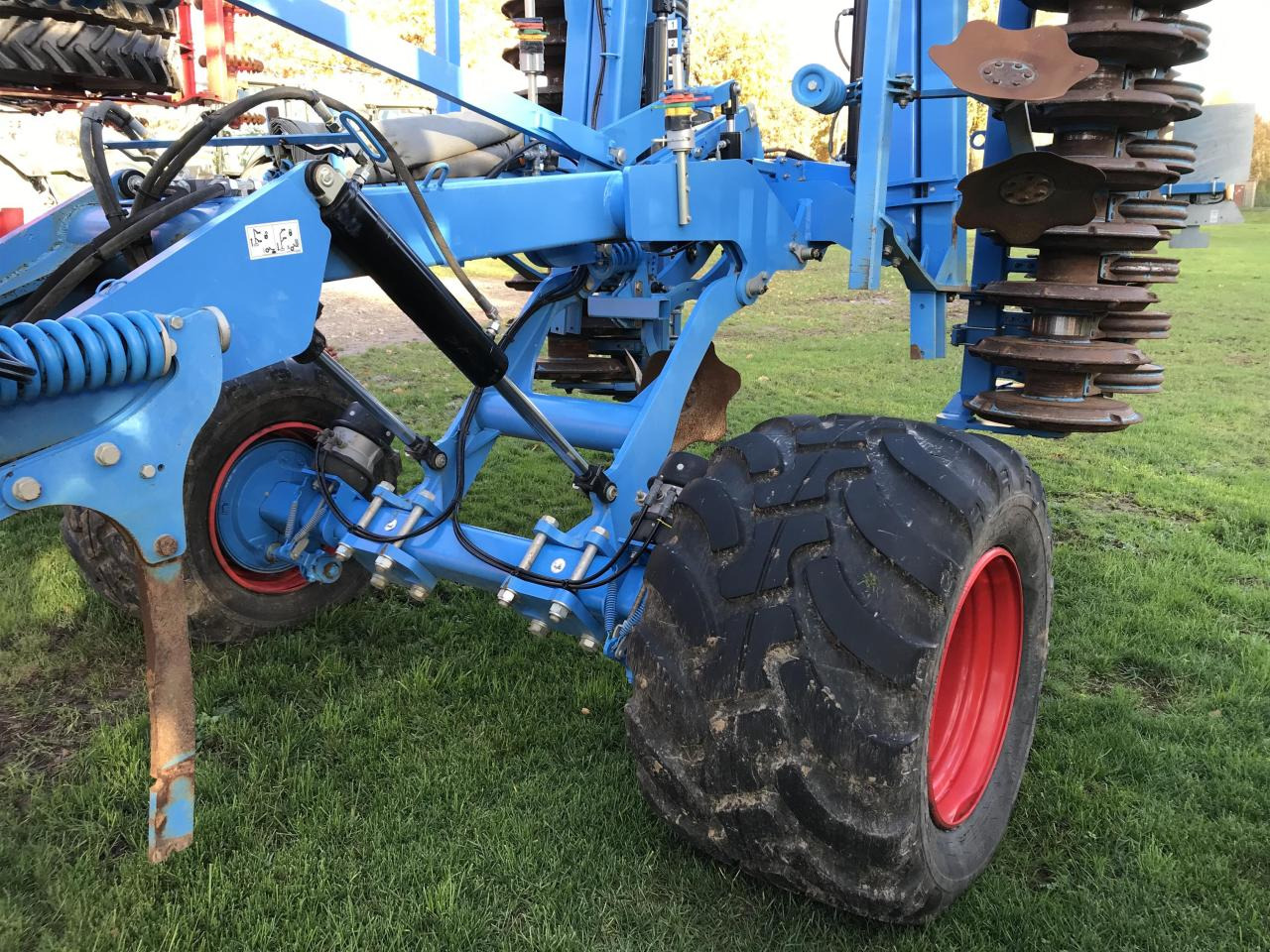 Lemken Karat 12/700 KUA - Grubber: das Bild 5 Lemken Karat 12/700 KUA - Grubber: das Bild 5