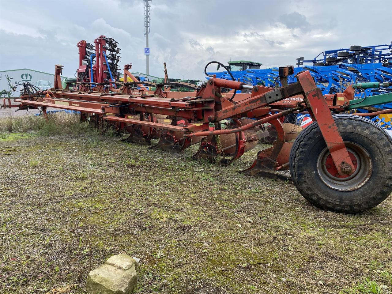 Niemeyer 5-220 Stein - Pflug: das Bild 3 Niemeyer 5-220 Stein - Pflug: das Bild 3