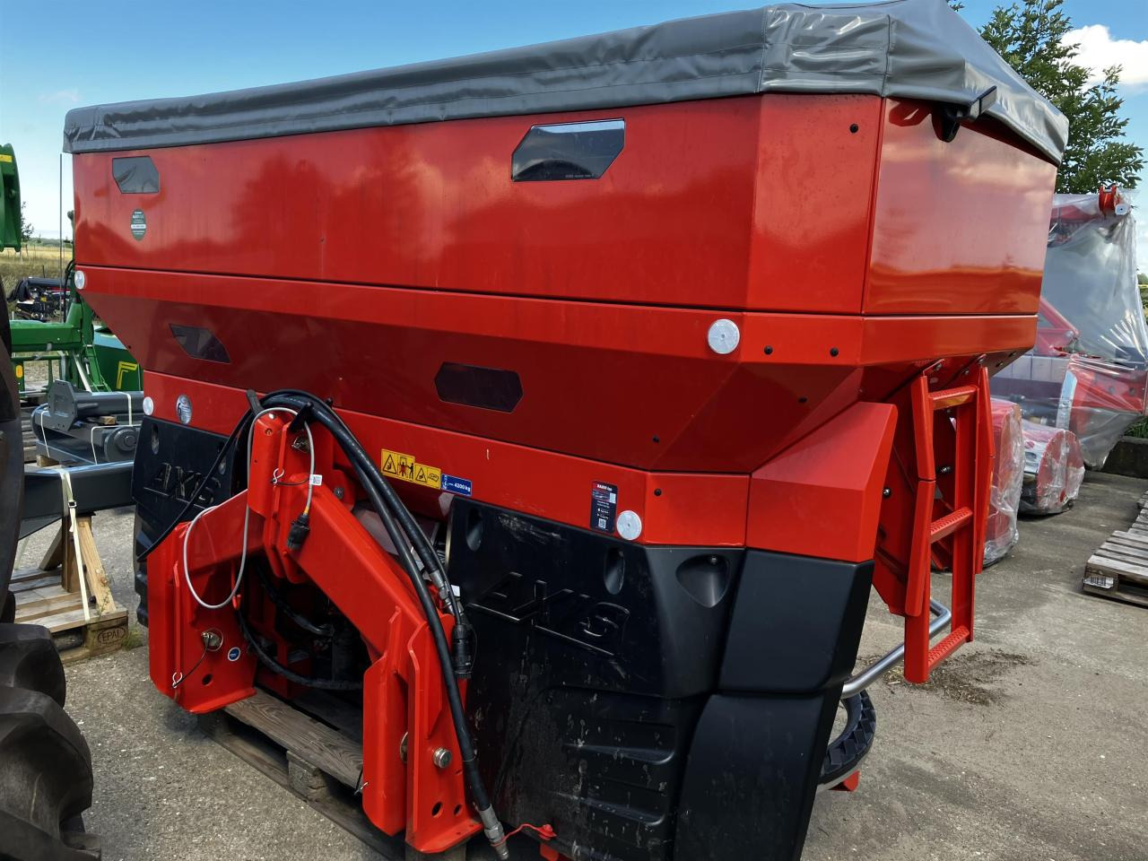 Rauch Axis H 50.2 EMC + W - Düngerstreuer: das Bild 4 Rauch Axis H 50.2 EMC + W - Düngerstreuer: das Bild 4