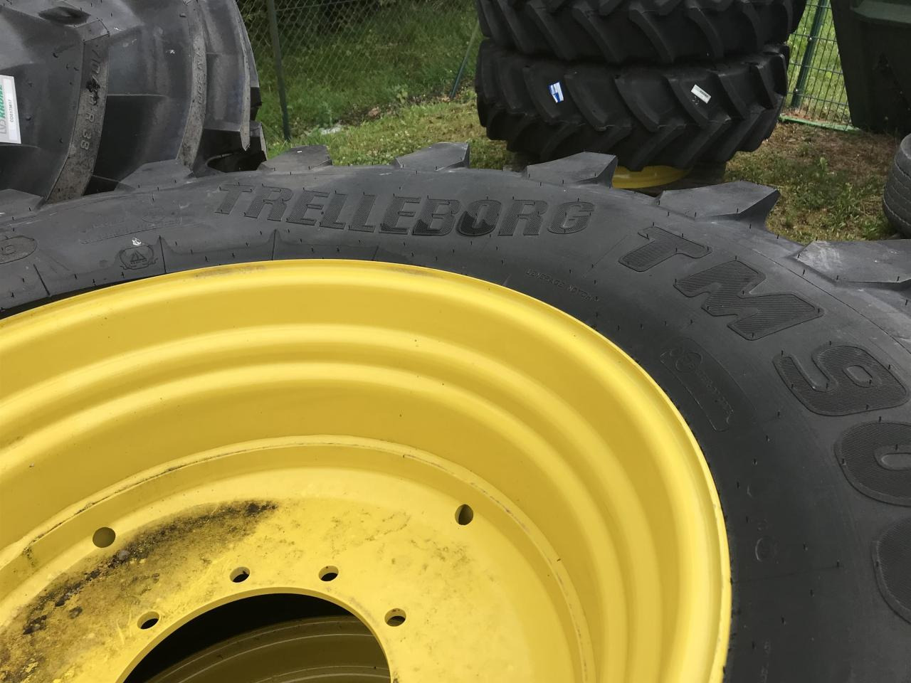 Trelleborg 600/70R30 - Reifen für Landmaschine: das Bild 2 Trelleborg 600/70R30 - Reifen für Landmaschine: das Bild 2