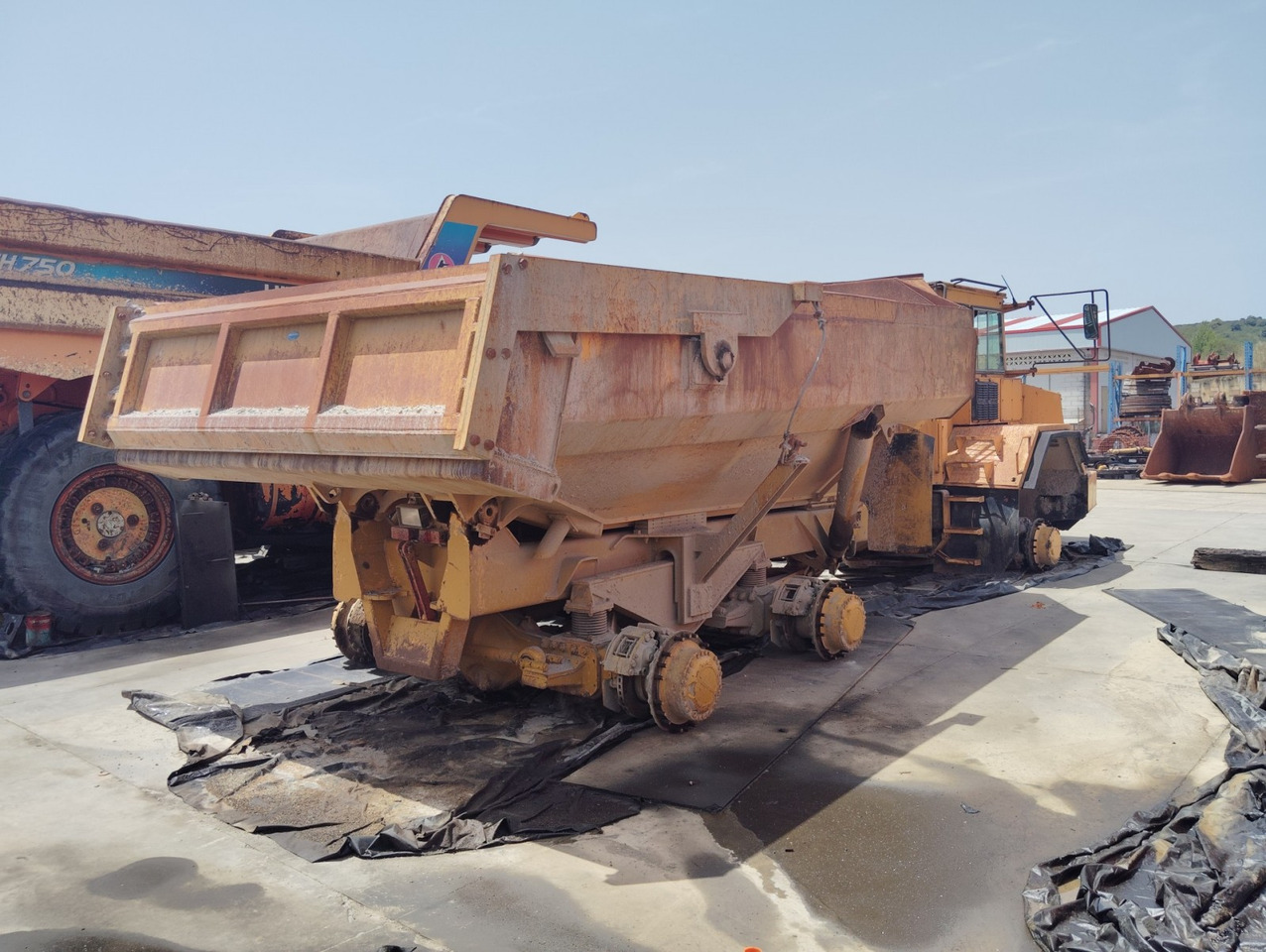DUMPER ARTICULADO VOLVO A35 - Knickgelenkter Dumper: das Bild 4 DUMPER ARTICULADO VOLVO A35 - Knickgelenkter Dumper: das Bild 4