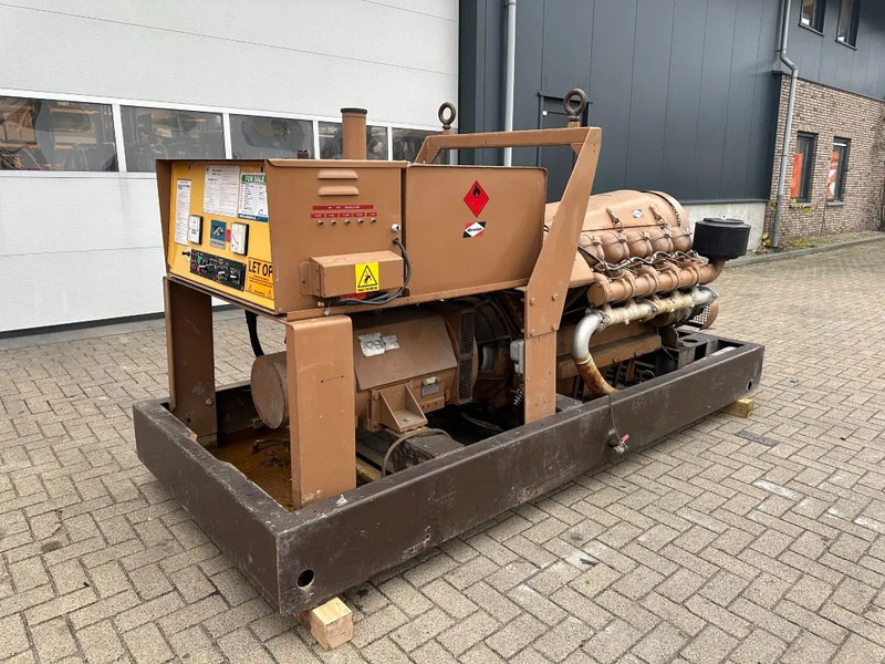 Alsthom V102 unelec 140 kVA generatorset ex Emergency Noodstroom Aggregaat - Stromgenerator: das Bild 2 Alsthom V102 unelec 140 kVA generatorset ex Emergency Noodstroom Aggregaat - Stromgenerator: das Bild 2