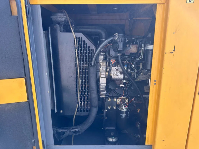 Atlas-Copco QAS 60 Perkins Leroy Somer 60 kVA Silent Rental generatorset - Stromgenerator: das Bild 3 Atlas-Copco QAS 60 Perkins Leroy Somer 60 kVA Silent Rental generatorset - Stromgenerator: das Bild 3