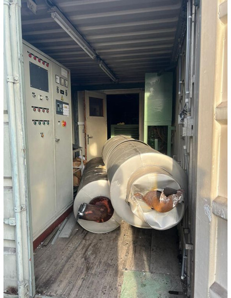 Stromgenerator Cummins KTA 38 G1 Leroy Somer 1500 kVA Silent generatorset in 40 ft container: das Bild 12