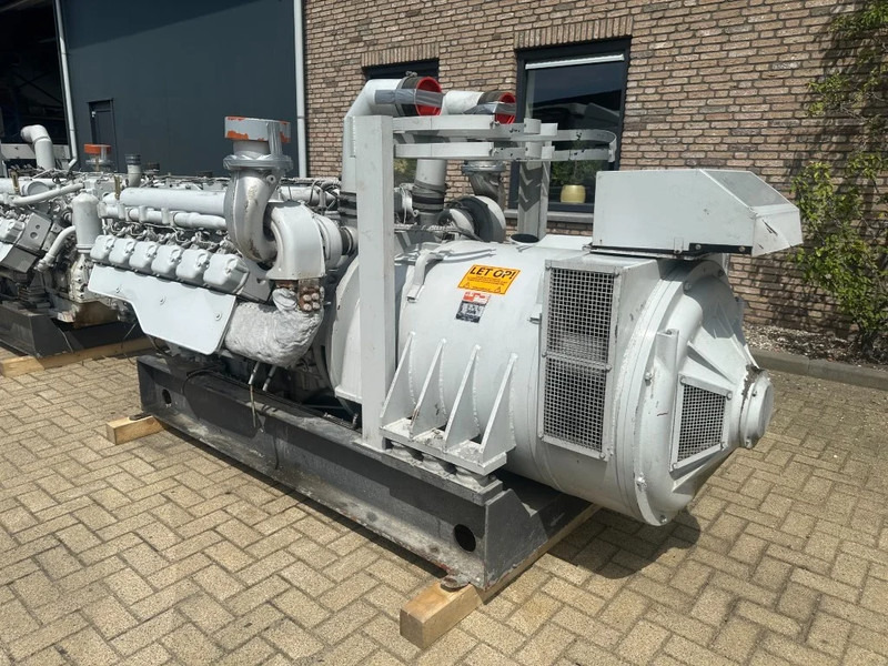 Deutz BF12M 716 Leroy Somer 360 kVA generatorset ex emergency - Stromgenerator: das Bild 5 Deutz BF12M 716 Leroy Somer 360 kVA generatorset ex emergency - Stromgenerator: das Bild 5