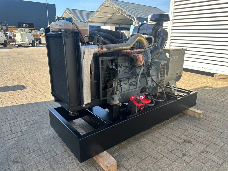 Stromgenerator Deutz BF4M 1013 EC Leroy Somer 115 kVA generatorset: das Bild 12